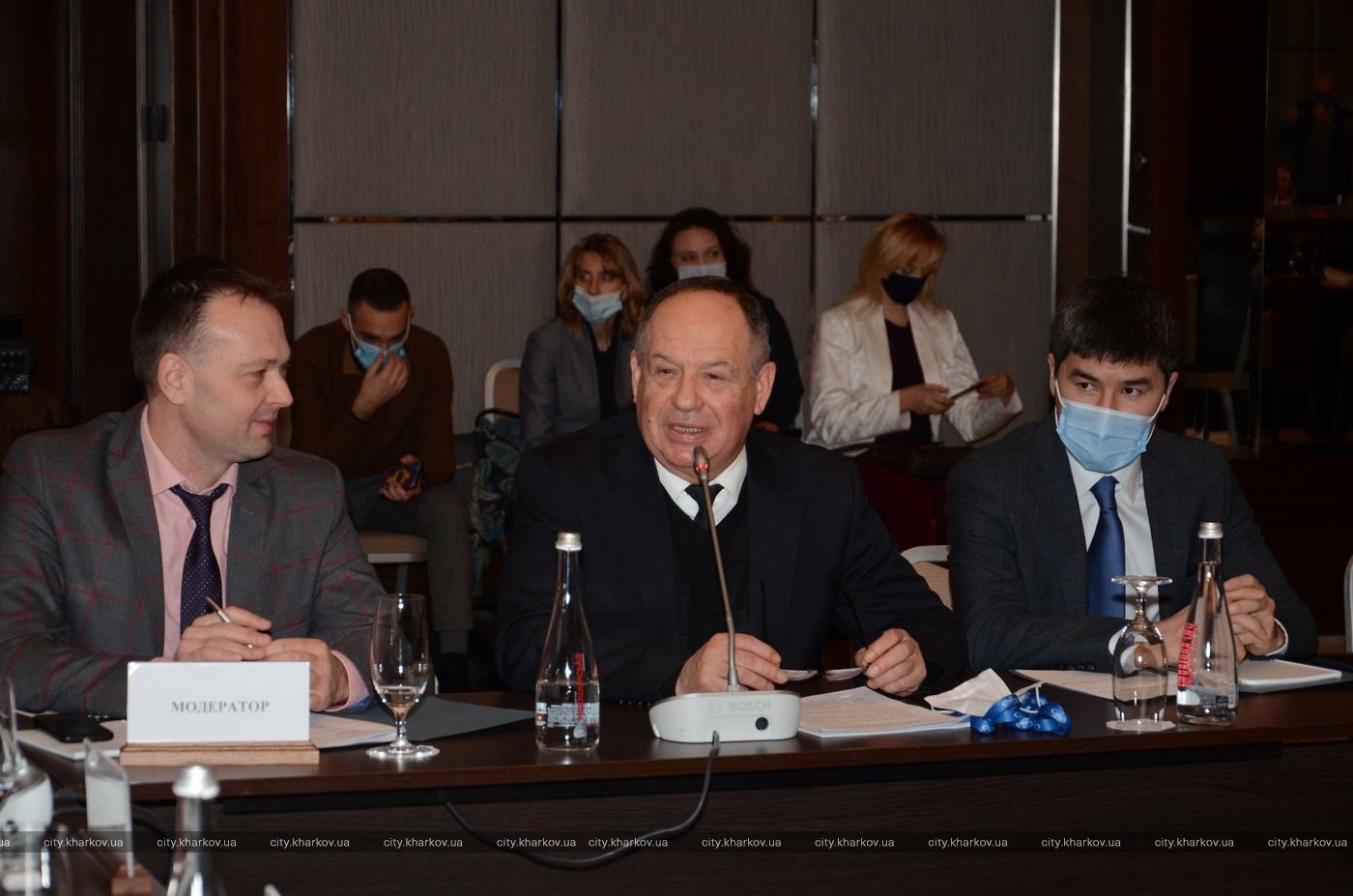 Почесний консул Словаччини Віктор Попов взяв участь у круглому столі з питань взаємодії органів місцевого самоврядування та дипломатичних представництв Почесний консул Словаччини Віктор Попов взяв участь у круглому столі з питань взаємодії органів місцевого самоврядування та дипломатичних представництв